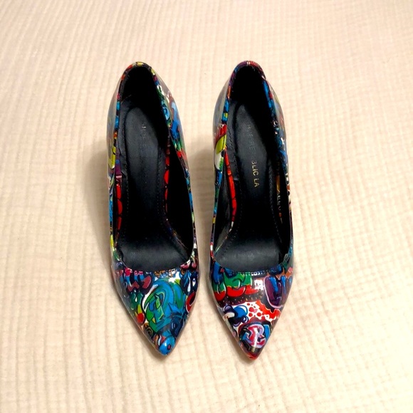 Shoe Republic LA Patent Graffiti Stilettos - Picture 13 of 15